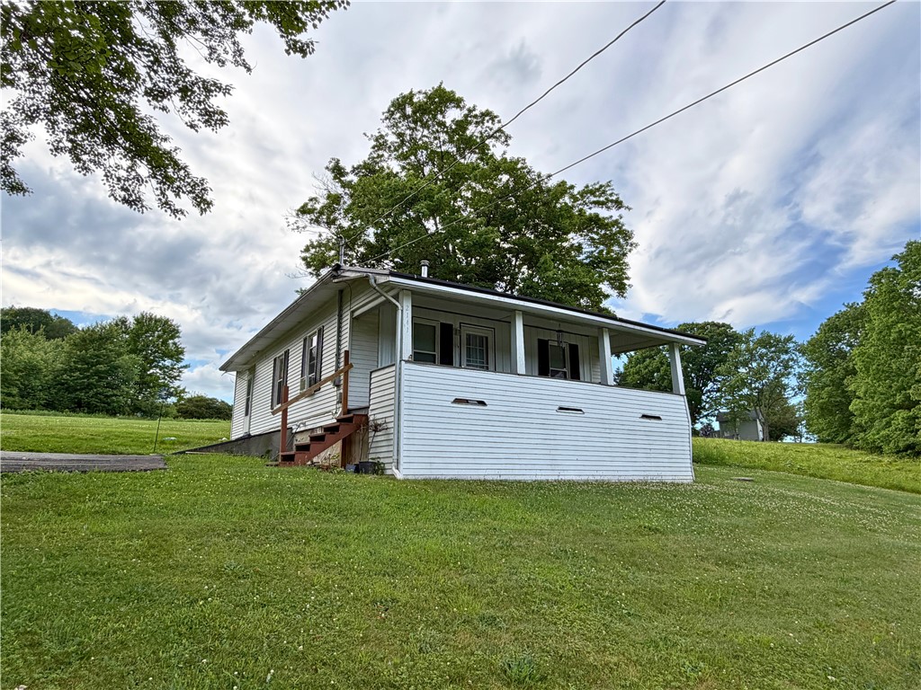 2141 Clintonville Road — photo 1