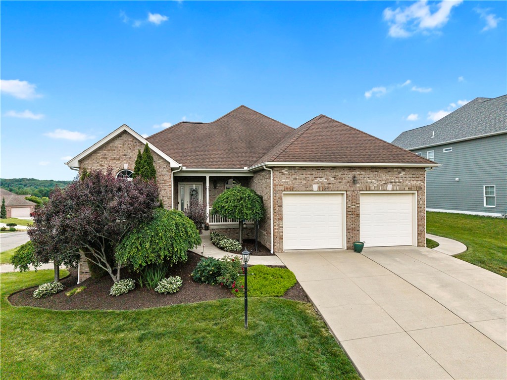 101 Quaker Ridge Ct — photo 1