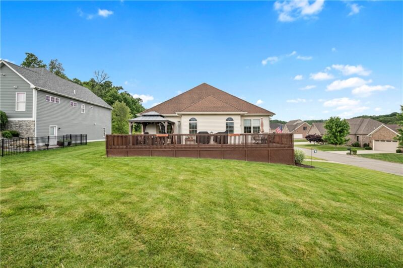 101 Quaker Ridge Ct — photo 4