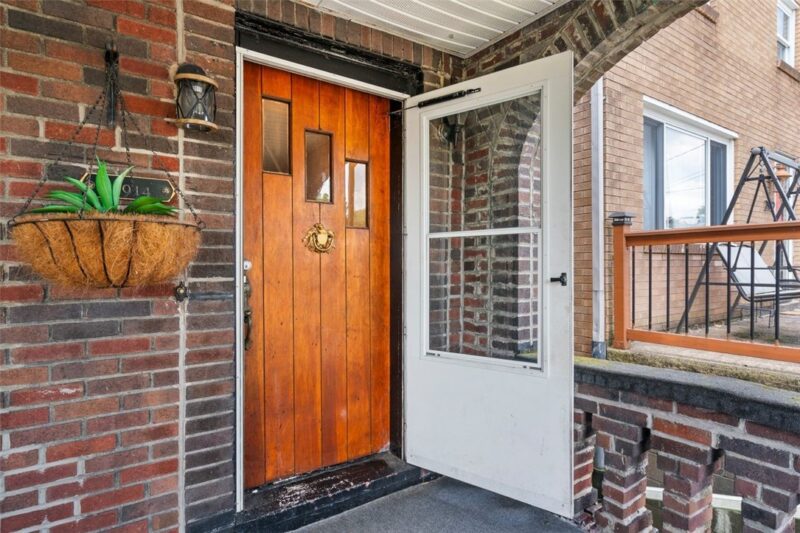 2914 Glendale Ave — photo 3