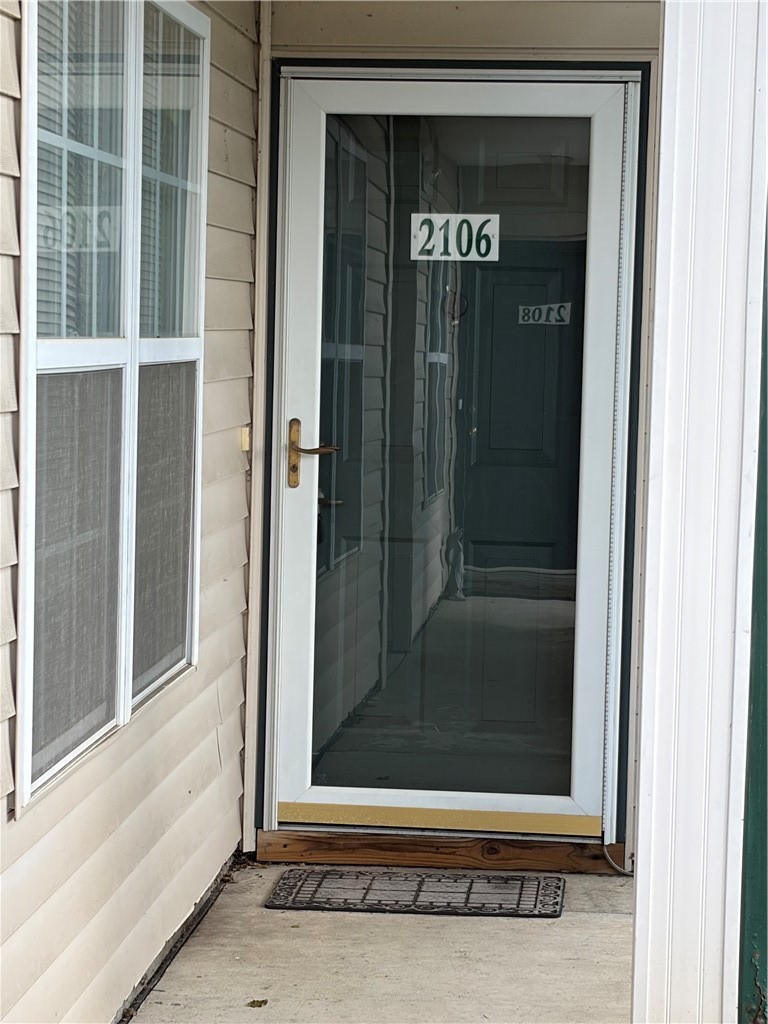 2106 Lenox Dr — photo 2