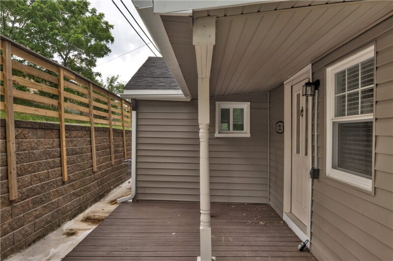 121 College Ave — photo 7