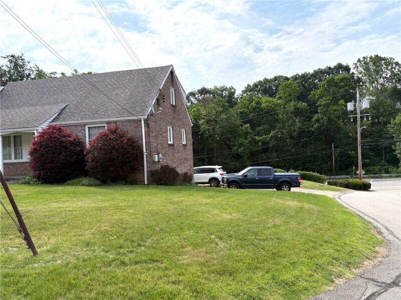 102 Carnold Dr — photo 3