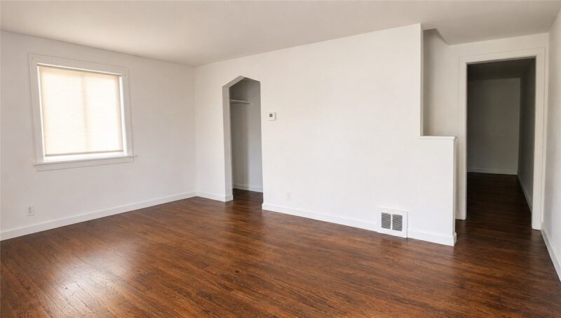 1118 Woodbine St — photo 4