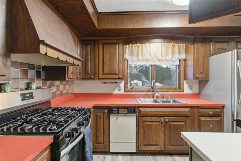 312 Flatwoods Rd — photo 4