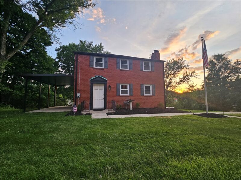 215 Houston Rd — photo 4