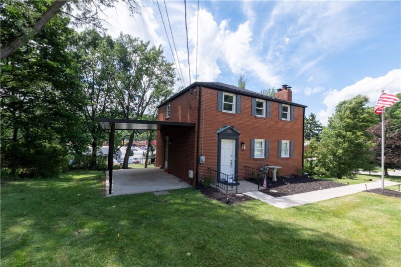 215 Houston Rd — photo 5