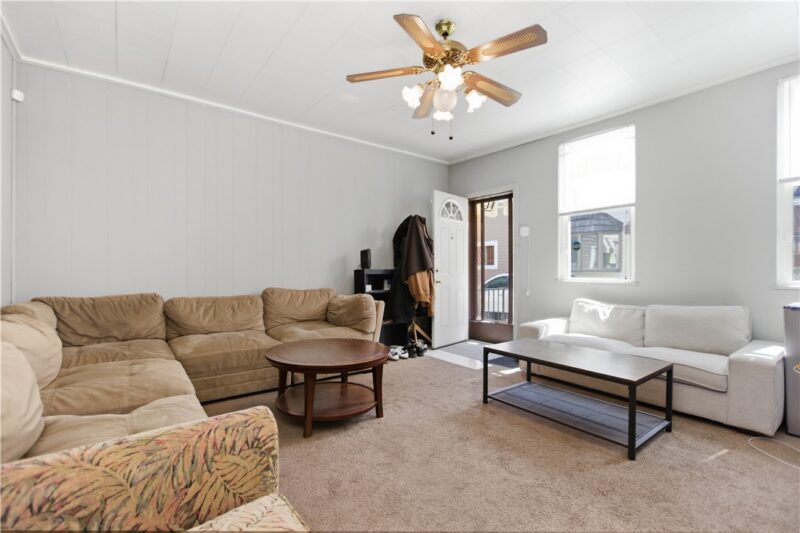1813 Fox Way — photo 7