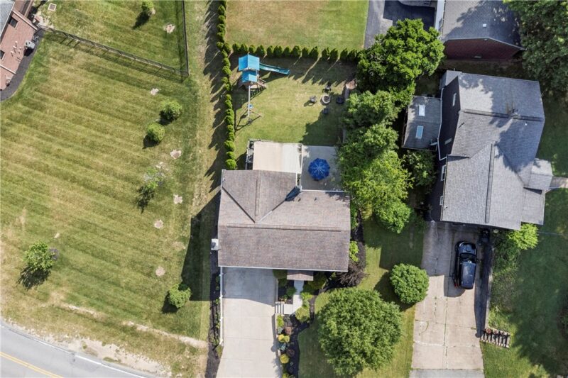 1351 Carnahan Rd — photo 3