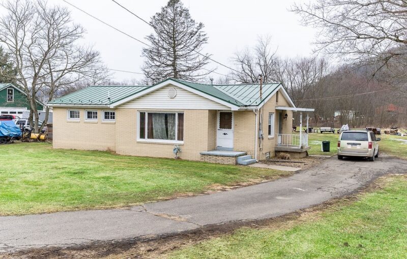 107 Wallace Dr — photo 4