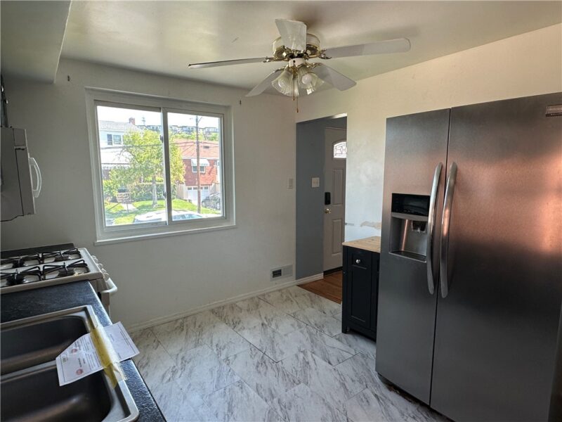 116 Knox St — photo 4