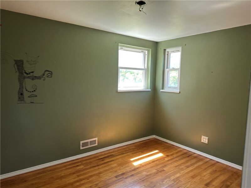 116 Knox St — photo 6