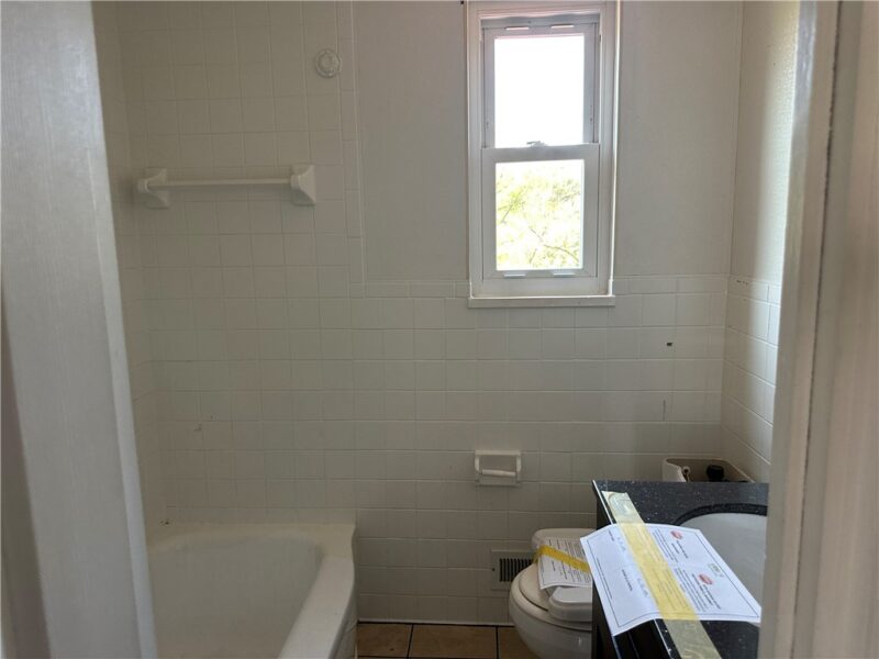 116 Knox St — photo 7