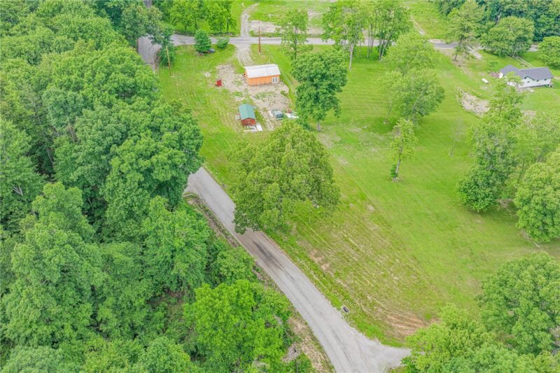 325 Oakdale Road — photo 6
