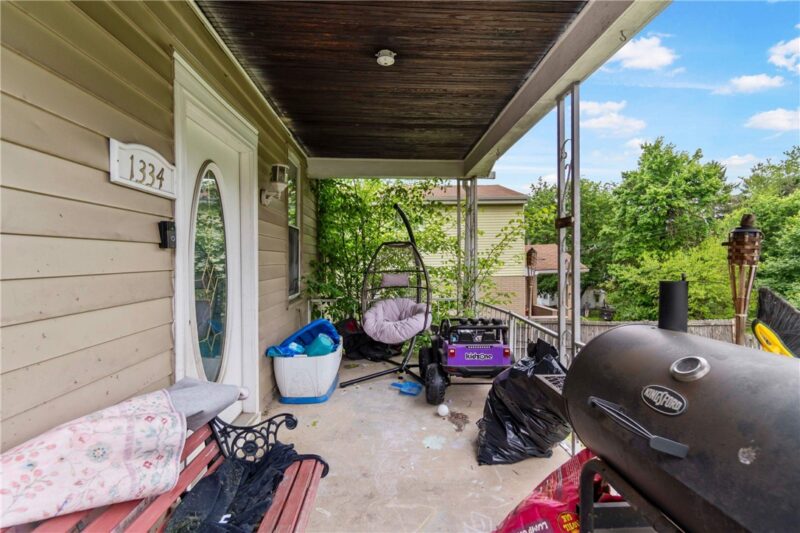 1334 Ladoga St — photo 2
