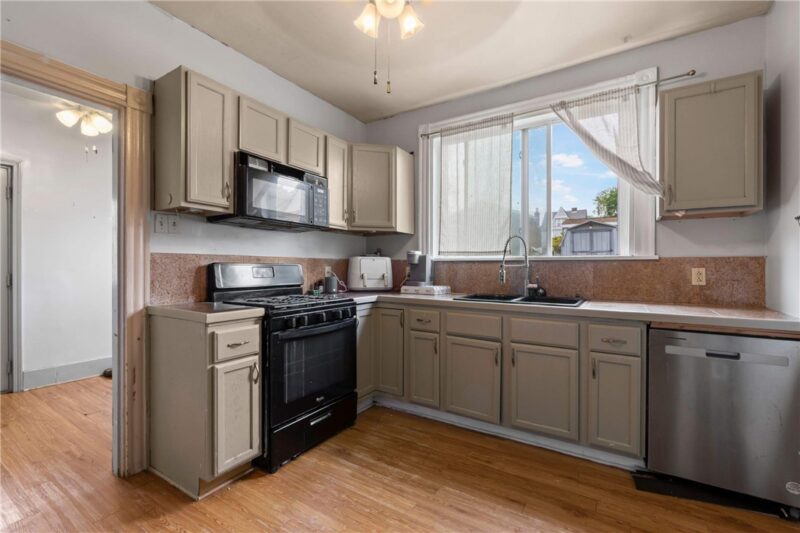 1334 Ladoga St — photo 8