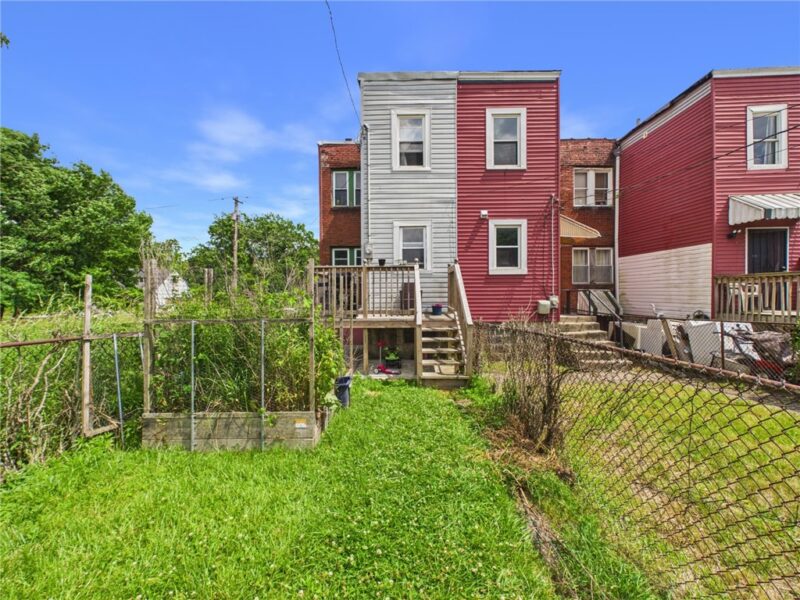 613 Paulson Ave — photo 4