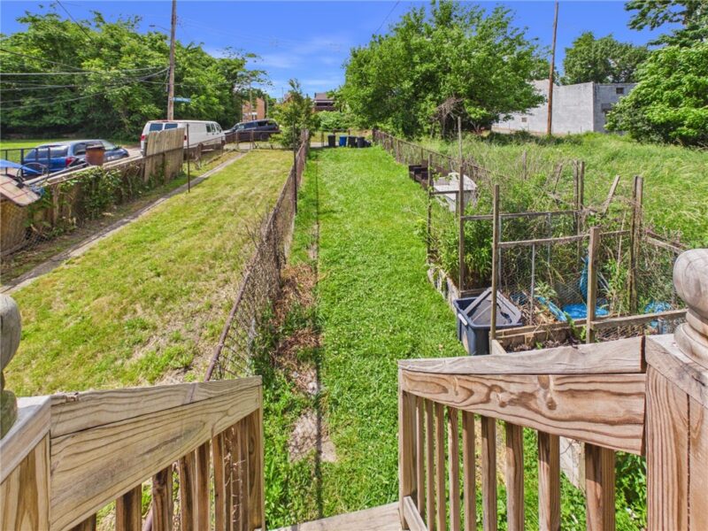 613 Paulson Ave — photo 5
