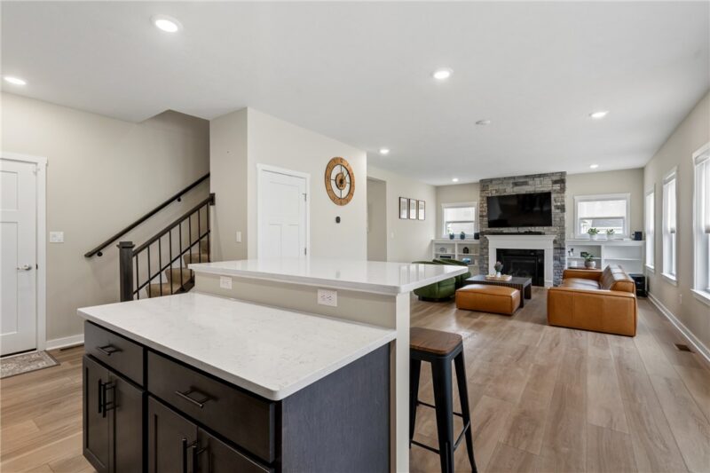 5052 Chalfant Ln — photo 6