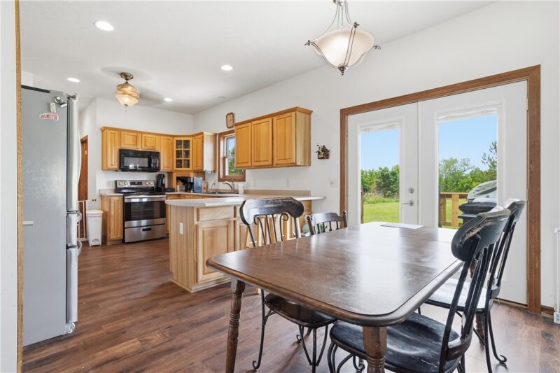 220 Main Rd — photo 8