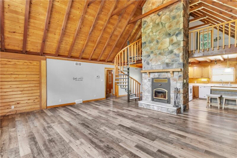 624 Squaw Run Rd — photo 3
