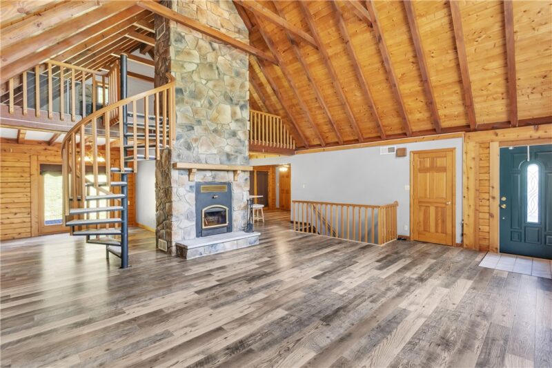 624 Squaw Run Rd — photo 4