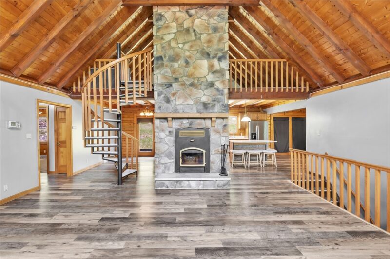 624 Squaw Run Rd — photo 5