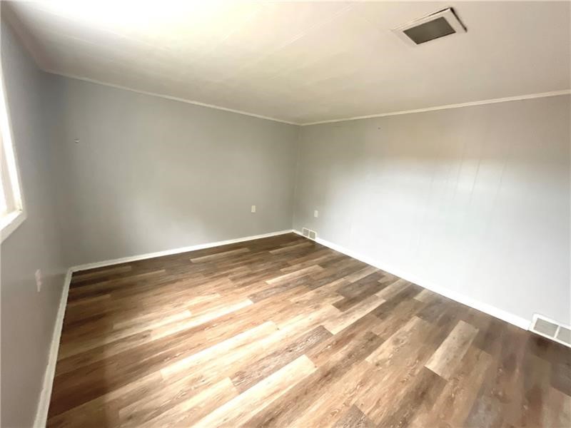 1068 Beaver Rd — photo 8