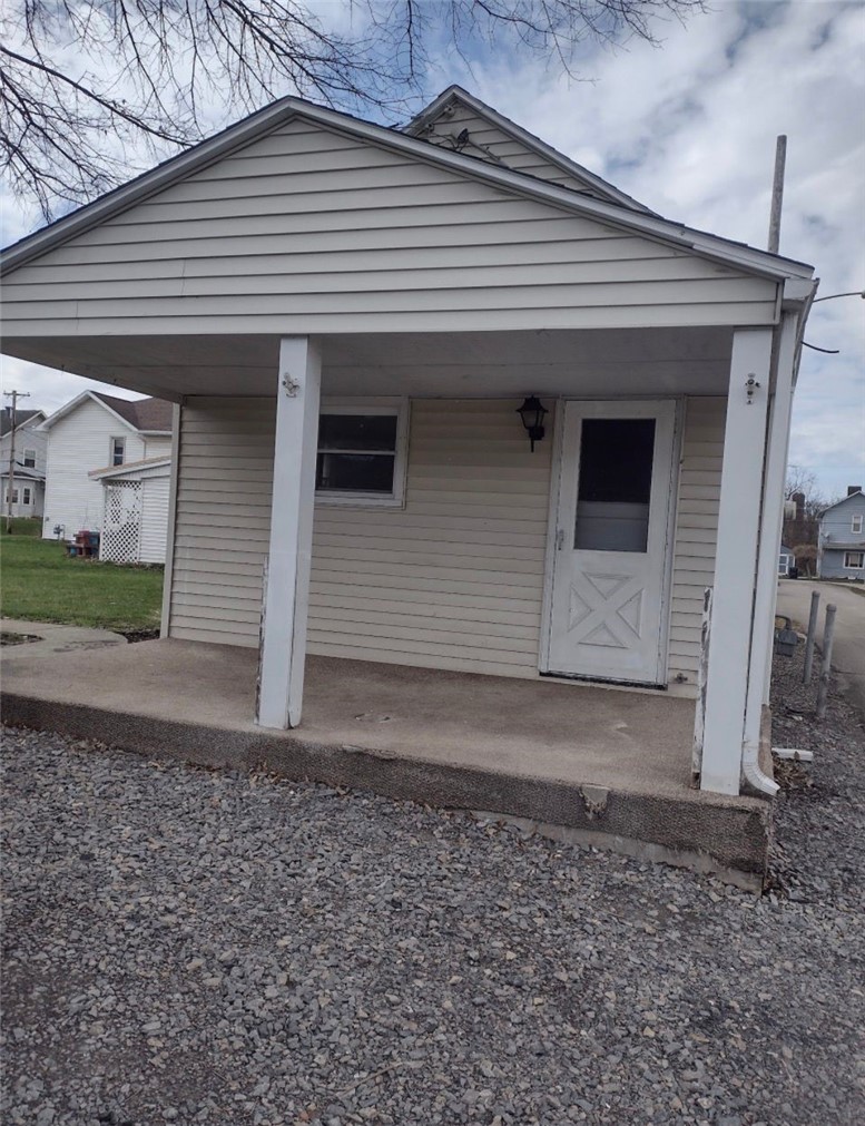 243 Kay St — photo 2