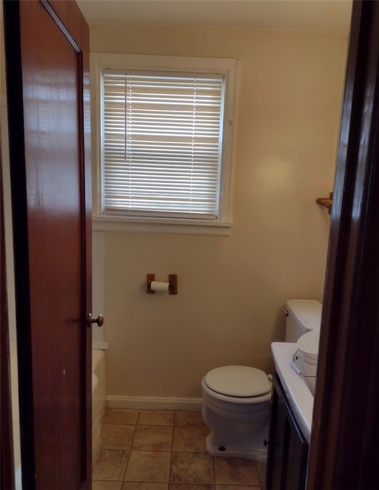 243 Kay St — photo 4