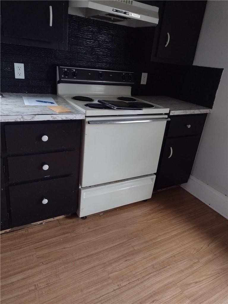 239 Kay St — photo 4