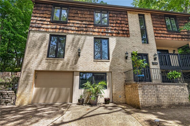 226 Seminole Drive — photo 3