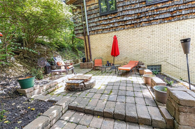 226 Seminole Drive — photo 5
