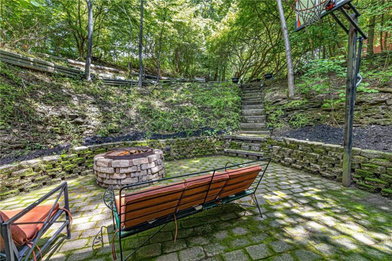 226 Seminole Drive — photo 6