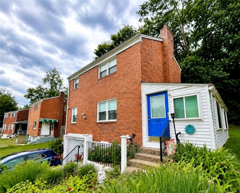 919 Millerdale St — photo 2