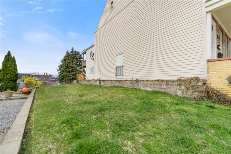 2415 Leticoe Street — photo 5