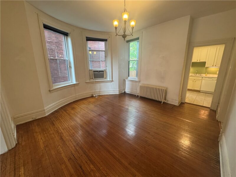 659 Maryland Ave — photo 3