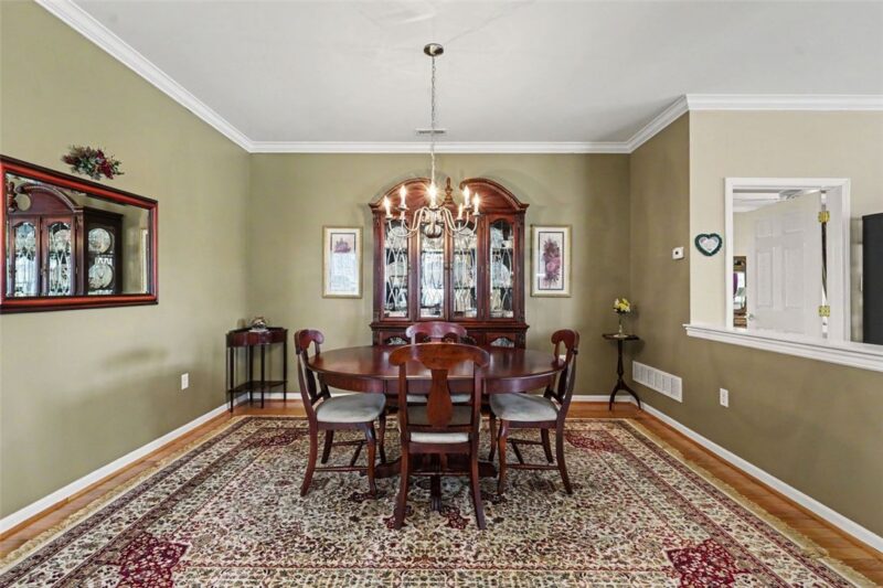 533 Pioneer Ln — photo 4