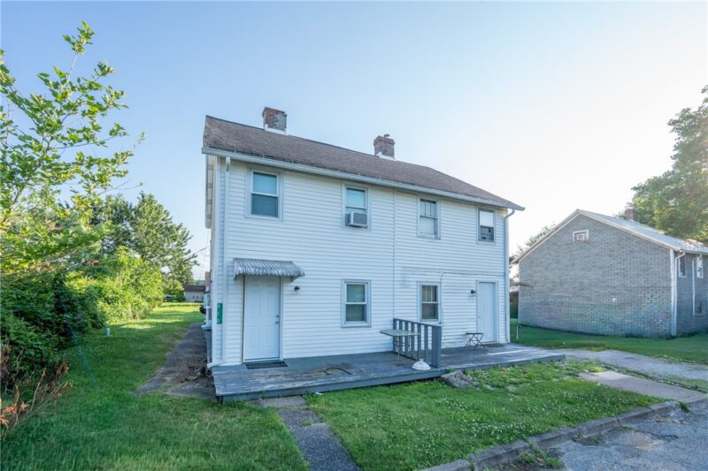 408-410 Pump Hill Pl — photo 2