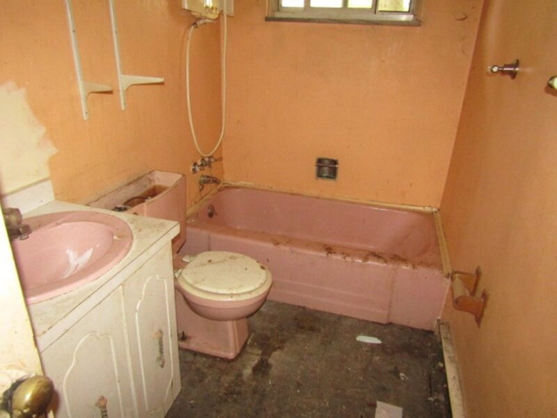 534 Clifton Ave — photo 7