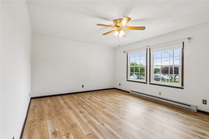 1112 Motor St — photo 8
