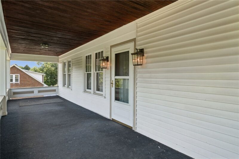 1405 Park Ave — photo 3