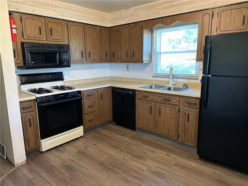 1311 Athalia Avenue — photo 7