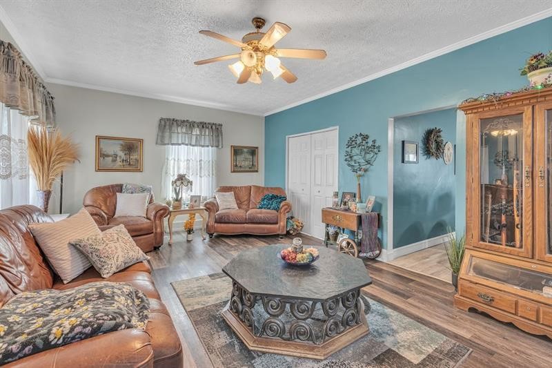 3159 Brodhead Rd — photo 3