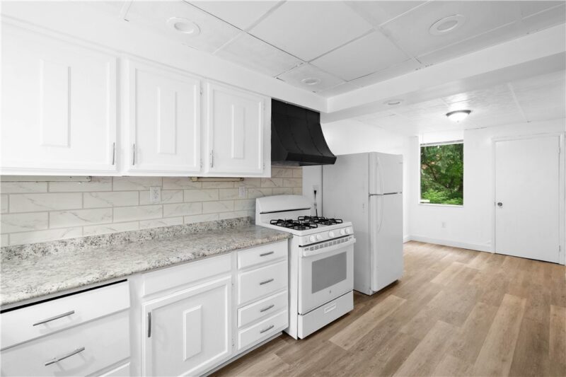 106 Carrick Ave — photo 7