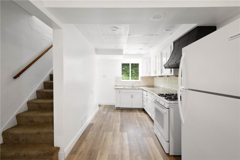 106 Carrick Ave — photo 8