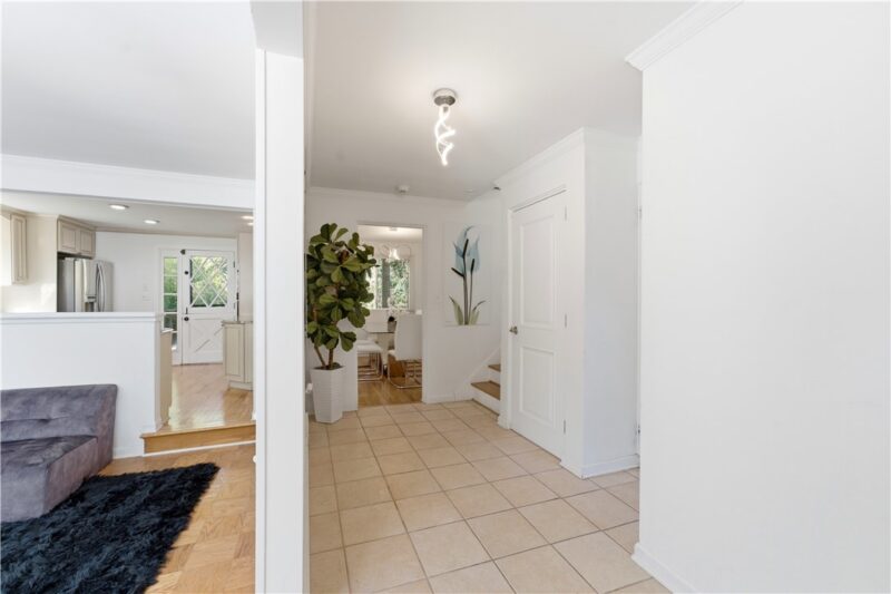 998 Jefferson Heights Rd — photo 3