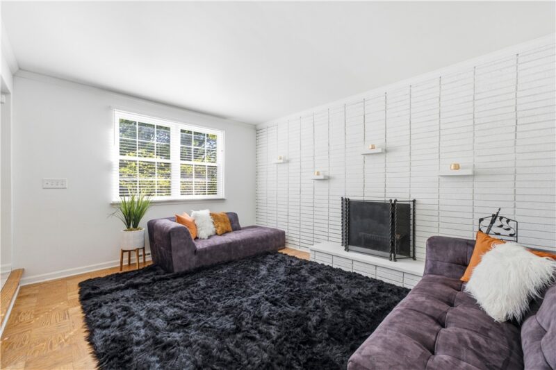 998 Jefferson Heights Rd — photo 4