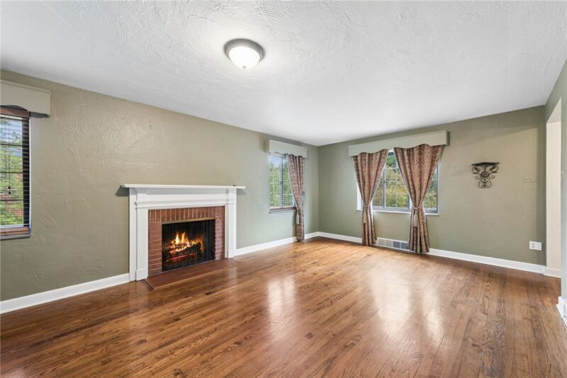 111 E Bruceton Rd — photo 4