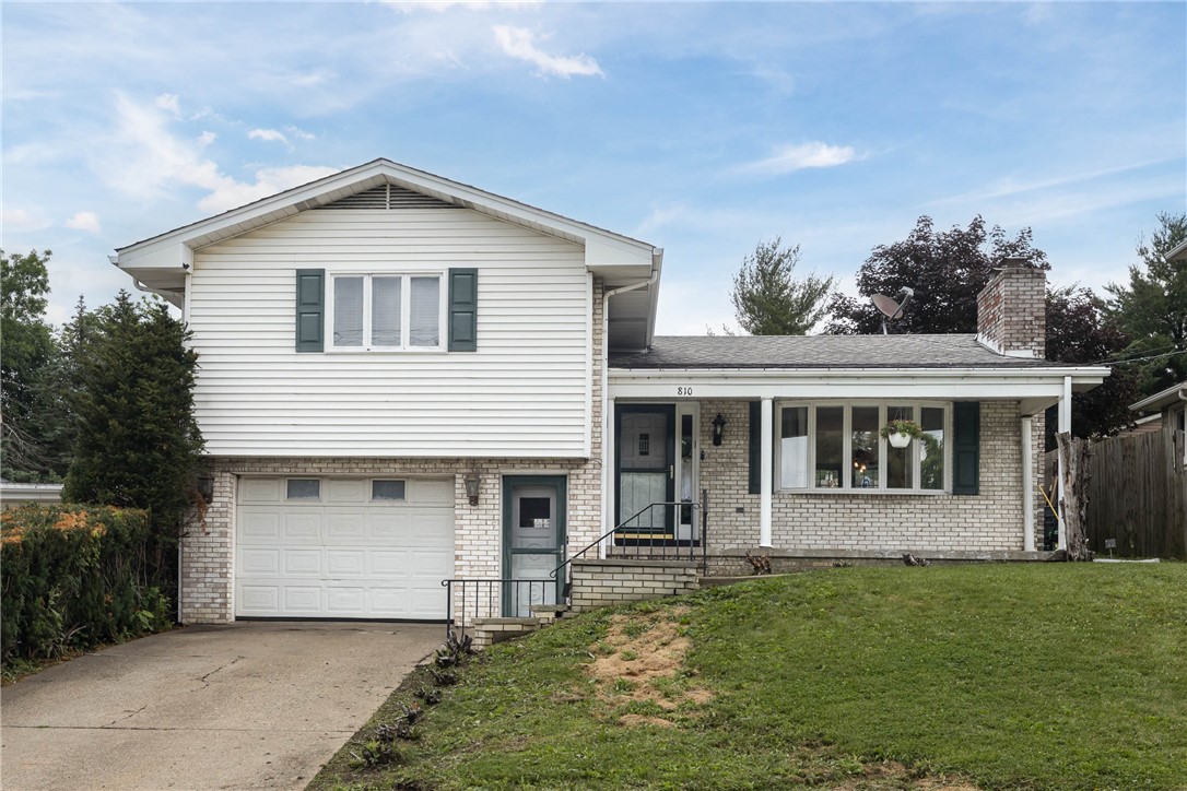 810 Summerlea Ave — photo 1